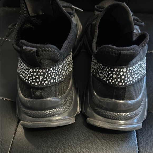 Juicy Couture Women's Black Sneakers with bling accent, size 9.5 - Picture 9 of 15